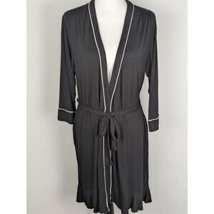 Ellen Tracy black knit robe S/M Bust 40"Len 41"SL 18"Shown on sz 6 mannequin GUC